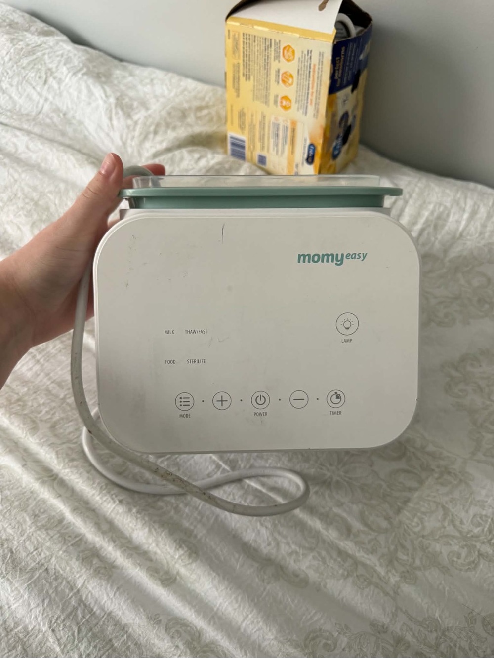 Momyeasy White and Mint Electric Sterilizer - Baby Bottle & Food Sanitizer